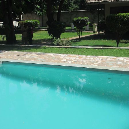 Twiga Lodge And Campsite Mto wa Mbu Bagian luar foto