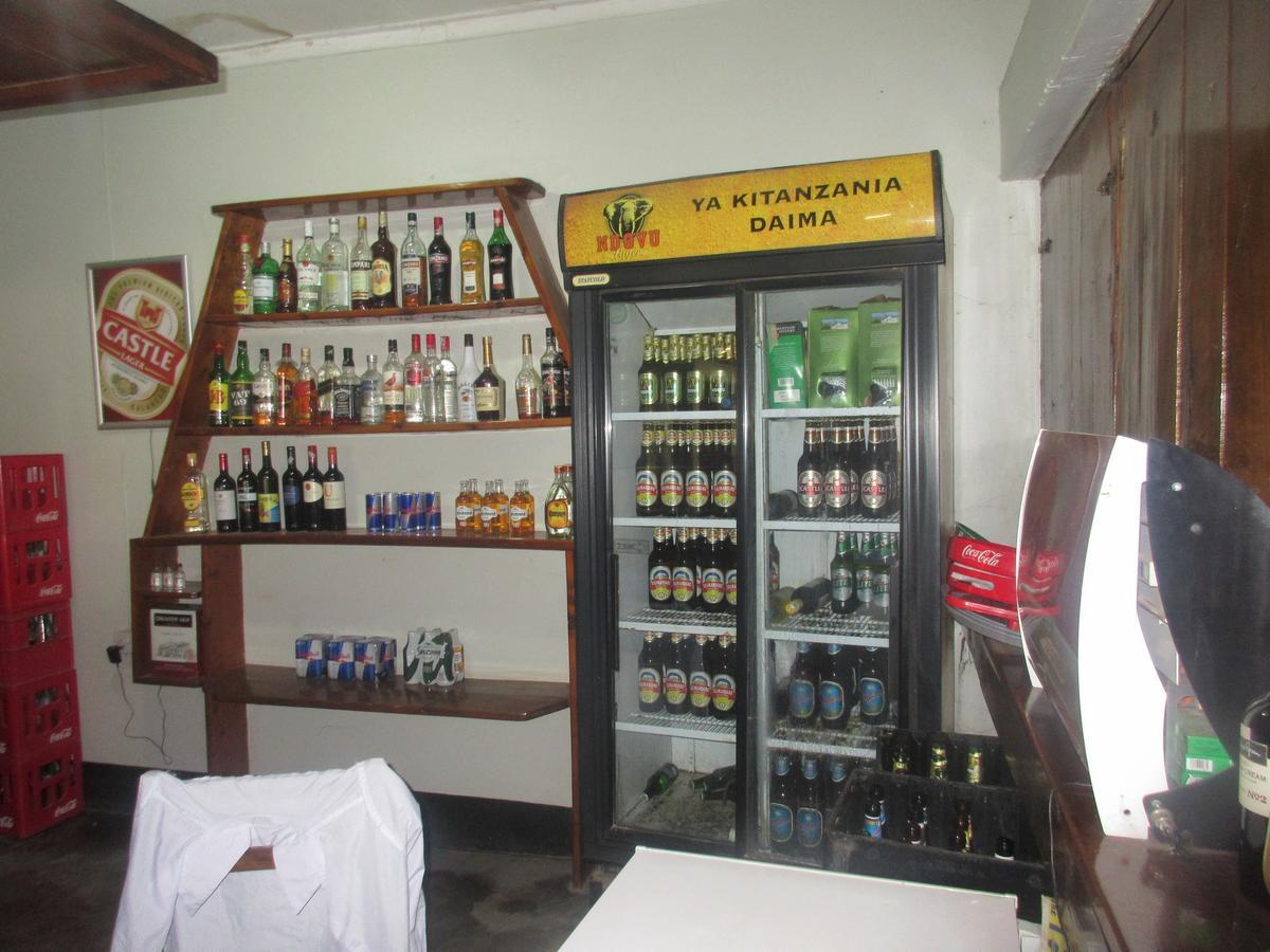 Twiga Lodge And Campsite Mto wa Mbu Bagian luar foto